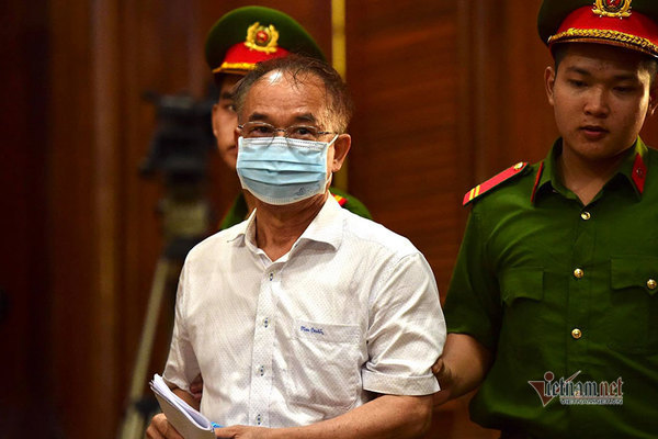 Former HCMC vice chairman receives eight-year jail term