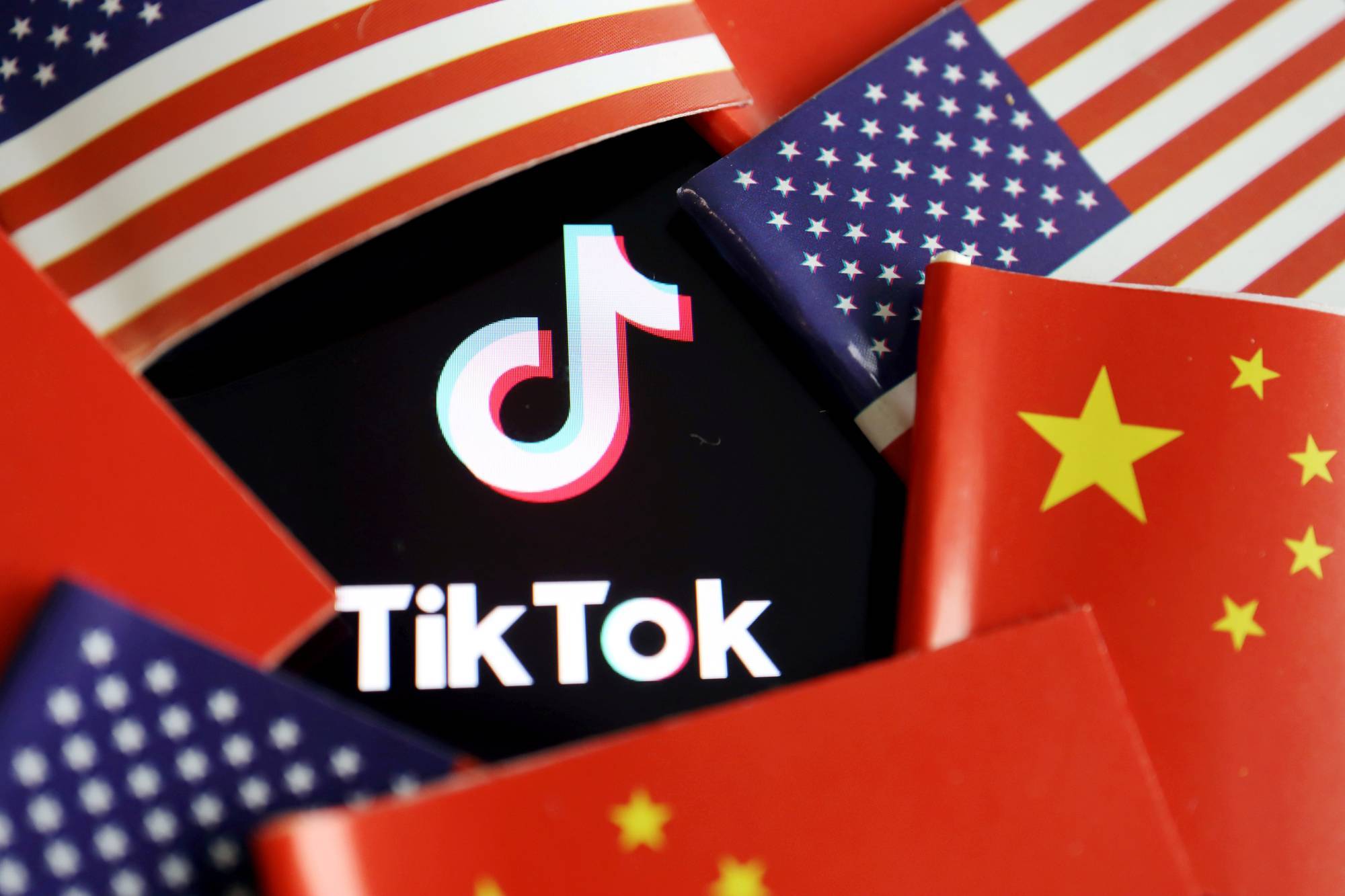 Trung Quốc ra cơ chế trừng phạt sau động thái của Mỹ với TikTok và WeChat