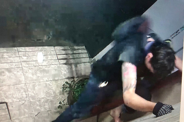 Siêu trộm nhí thủ súng đột nhập các tòa nhà trung tâm Sài Gòn