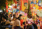 Hang Ma Street bustling as Mid-Autumn festival nears
