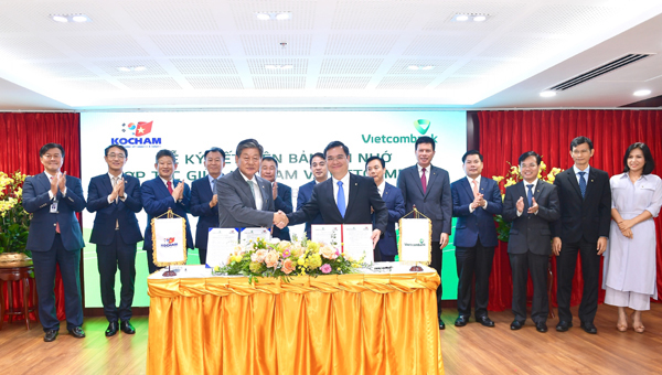 Vietcombank ký biên bản ghi nhớ hợp tác với Kocham