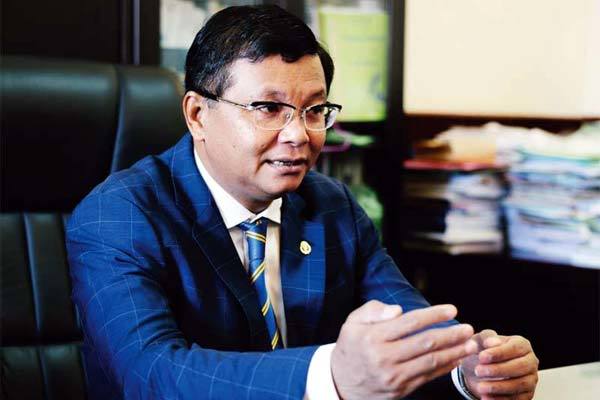 Quyết sách táo bạo giúp vị bộ trưởng 'lột xác' giáo dục Campuchia