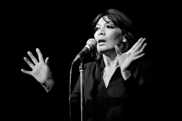 Ca sĩ, diễn viên huyền thoại Juliette Gréco qua đời