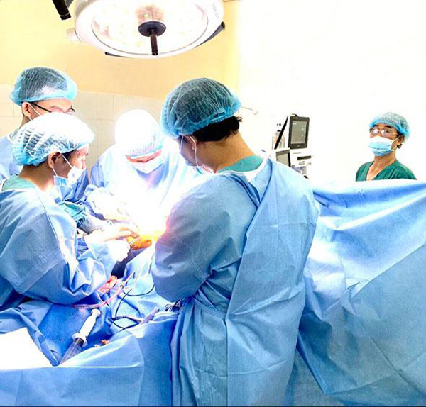 Phương pháp mới trong phẫu thuật thay khớp vai