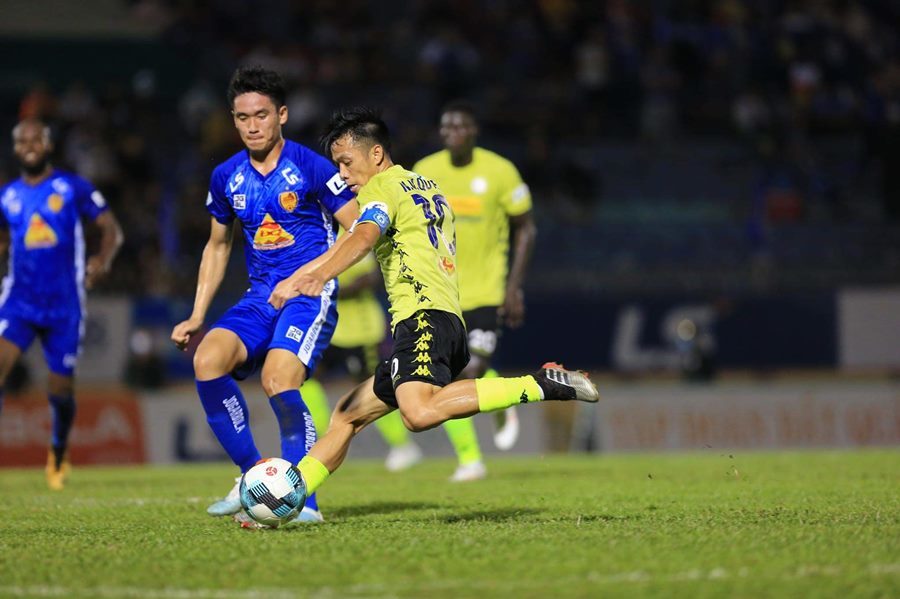 Video bàn thắng Quảng Nam 2-2 Hà Nội