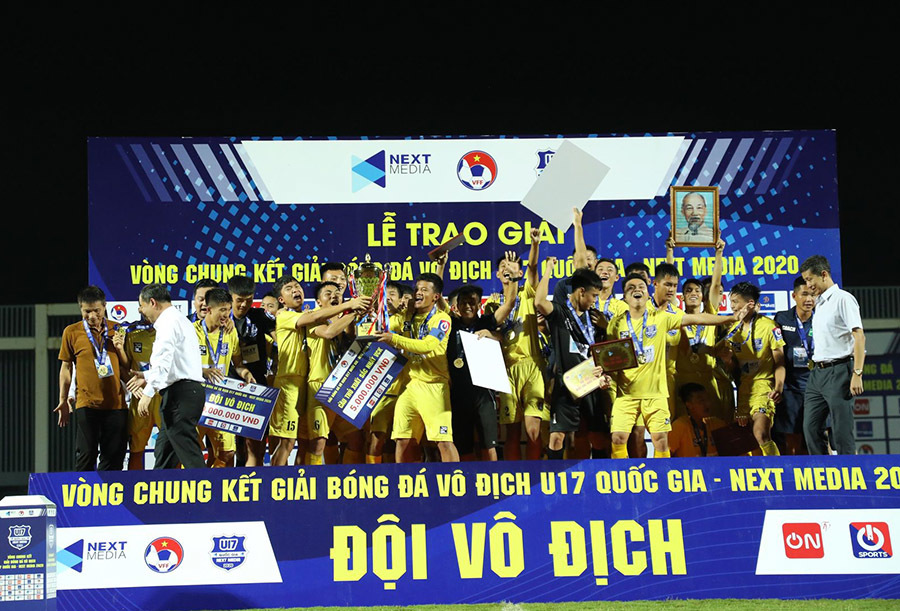 Học trò Văn Quyến vô địch giải U17 Quốc gia