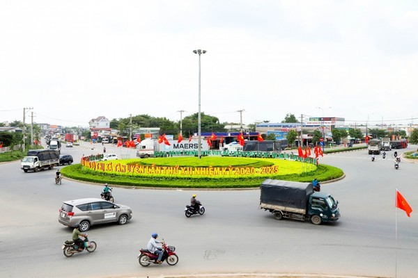 Bình Dương: Chú trọng nhân tố mới, trẻ, năng động, có đức, có tài