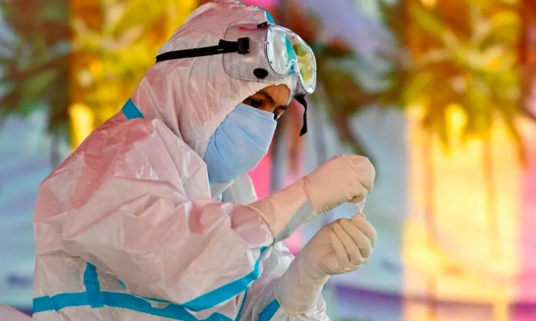 Triển khai thiết bị xét nghiệm nhanh Covid-19 trên toàn cầu