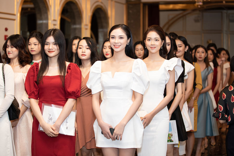 Dàn thí sinh xinh đẹp tại sơ khảo phía Bắc Hoa hậu Việt Nam 2020