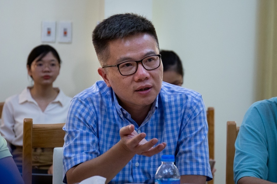 Prof Ngo Bao Chau: math studies should be promoted among youth