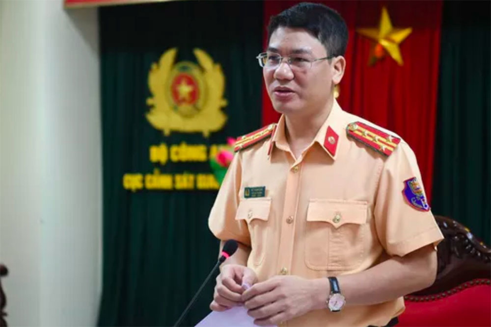 CSGT bụng to sẽ 