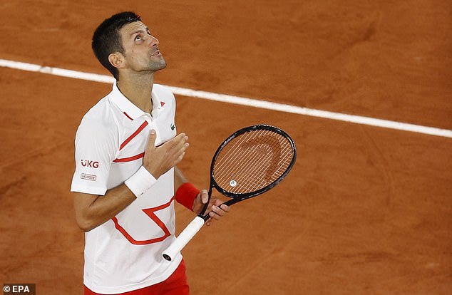 Djokovic dạo bước vào vòng 2 Roland Garros