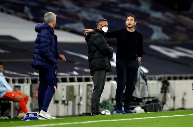 Mourinho tức giận hét vào mặt Lampard Tottenham 1-1 Chelsea 5-4 pen