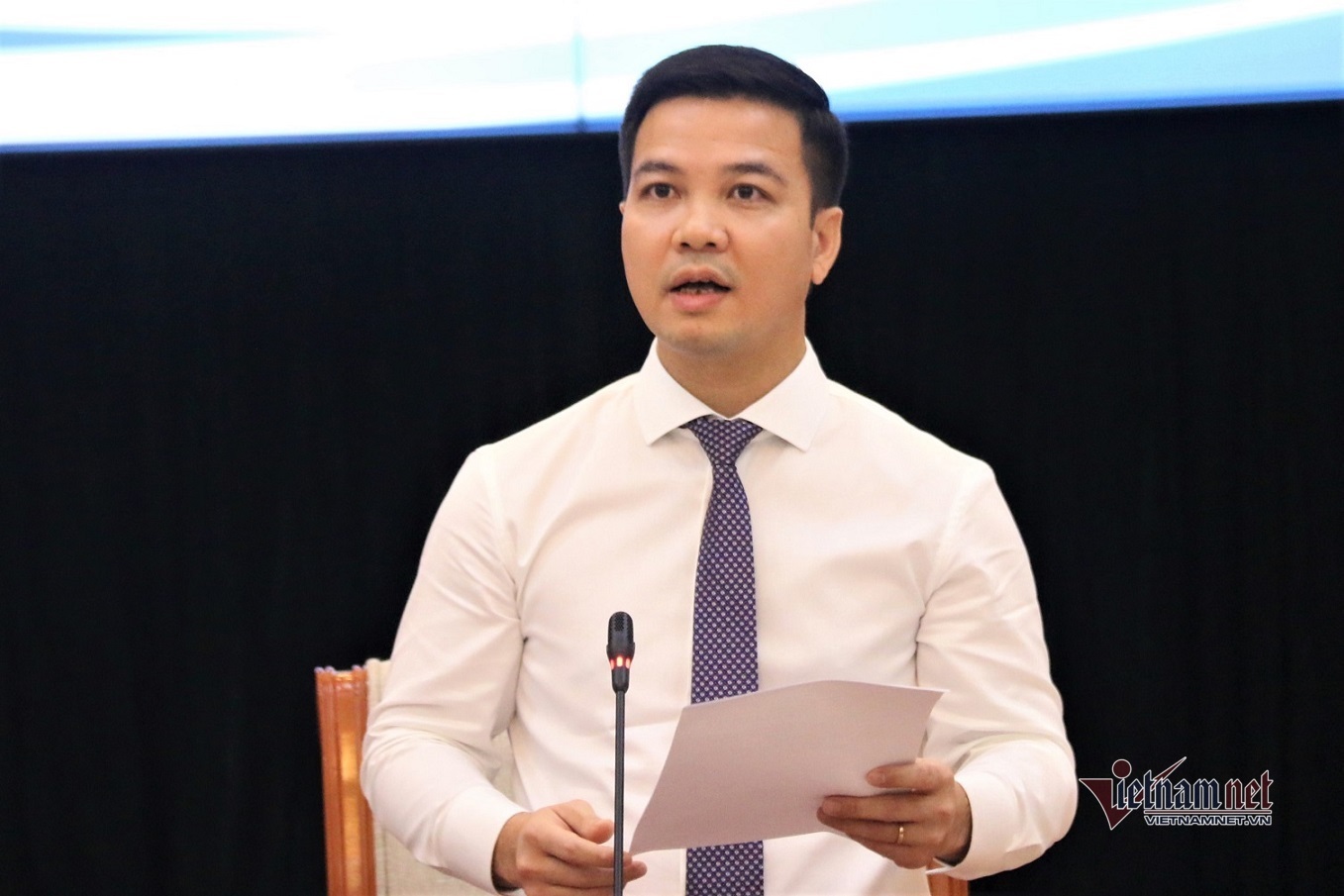 Bộ GD-ĐT không thẩm định sách tham khảo, không yêu cầu sách bổ trợ