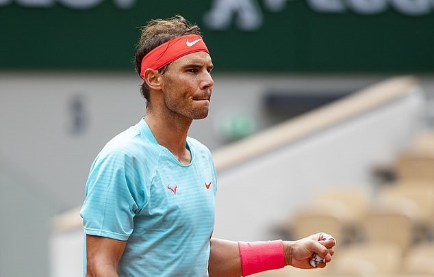 Roland Garros: Rafael Nadal 'tốc hành' vào vòng 3