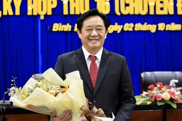 Ông Nguyễn Hoàng Thao được bầu làm Chủ tịch UBND tỉnh Bình Dương