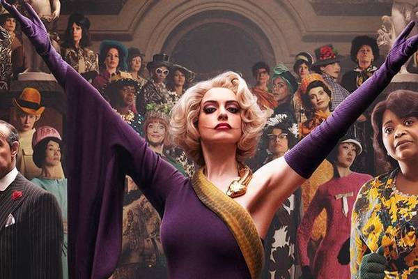 'Công chúa' Anne Hathaway vào vai phù thủy tối thượng đẹp ma mị