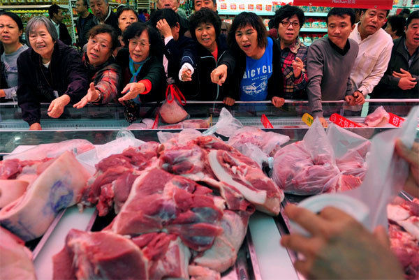 Thịt lợn trở thành món quà quý ở Trung Quốc
