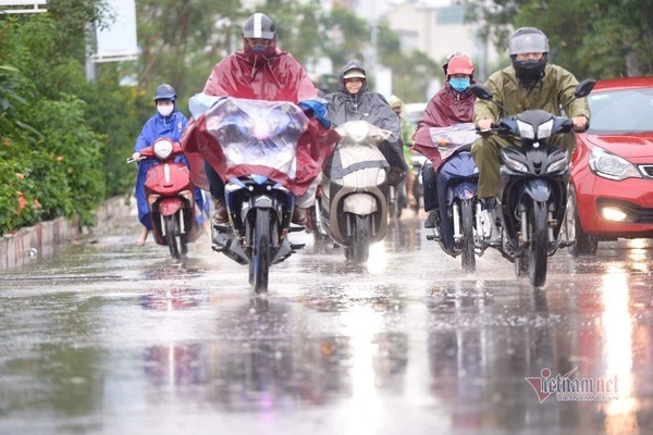 Dự báo thời tiết 5/10, miền Bắc hạ nhiệt, có nơi mưa rất to