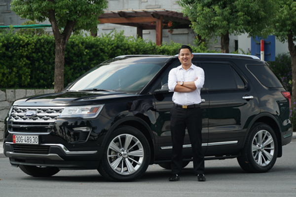 Điều khiến ông chủ bất động sản trở thành tín đồ mê Ford Explorer