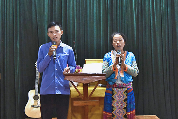 Vang vọng khúc Thánh ca giữa bản người Mông ở Mường Nhé