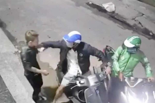 Bắt băng nhóm chém người, cướp xe cực kỳ manh động ở Sài Gòn