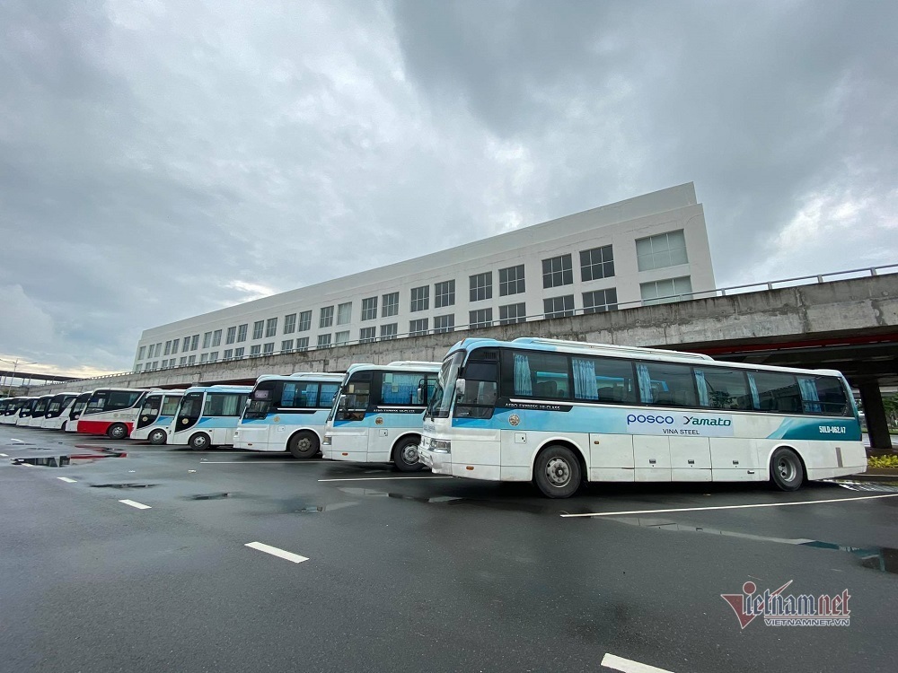 Bến xe hiện đại nhất Việt Nam chờ ngày khai trương