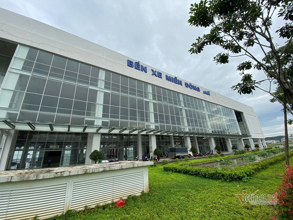 Bến xe hiện đại nhất Việt Nam chờ ngày khai trương