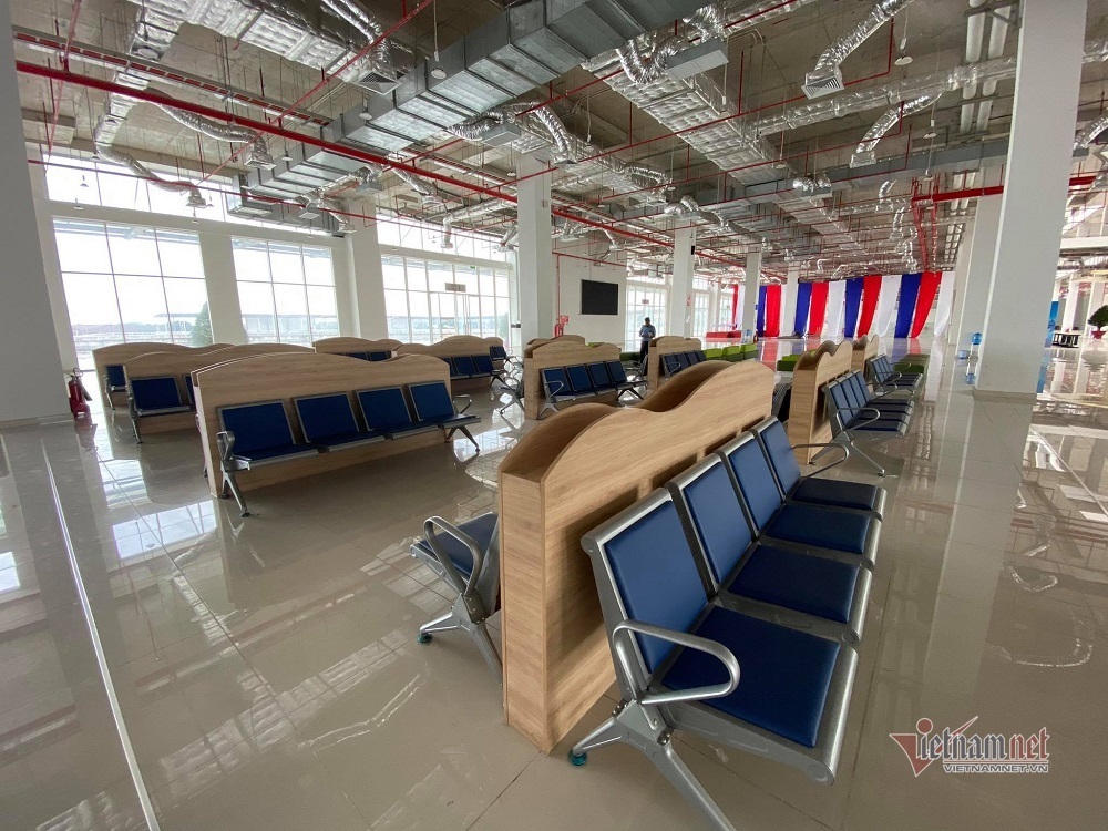 Bến xe hiện đại nhất Việt Nam chờ ngày khai trương