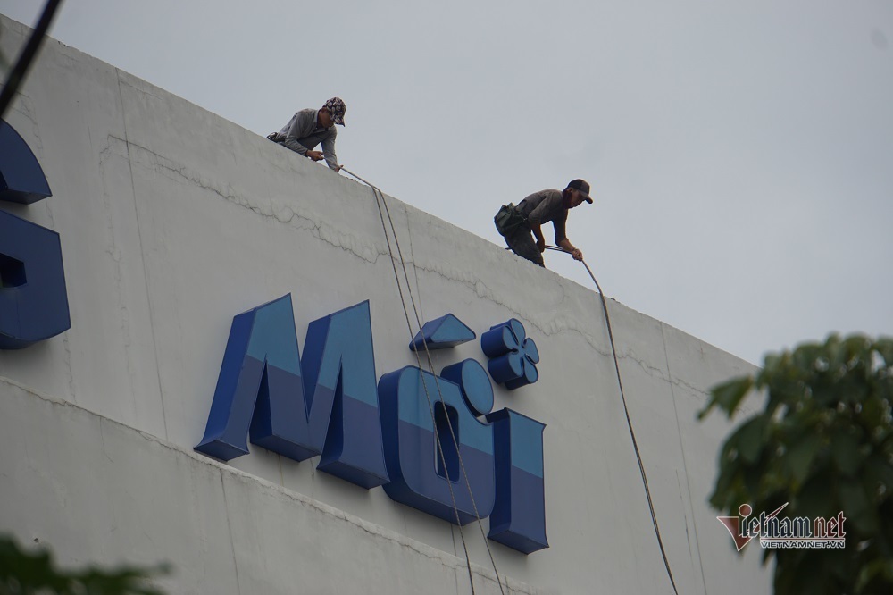 Bến xe hiện đại nhất Việt Nam chờ ngày khai trương