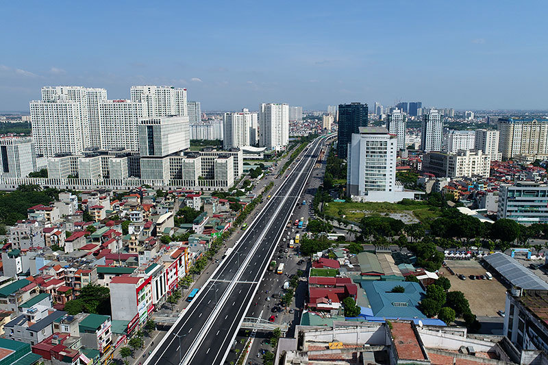 Ngắm tuyến đường trên cao hơn 5.300 tỷ ở Hà Nội trước ngày thông xe