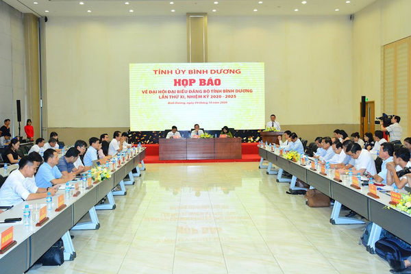Bình Dương họp báo về Đại hội đại biểu Đảng bộ tỉnh Bình Dương lần thứ XI, nhiệm kỳ 2020-2025