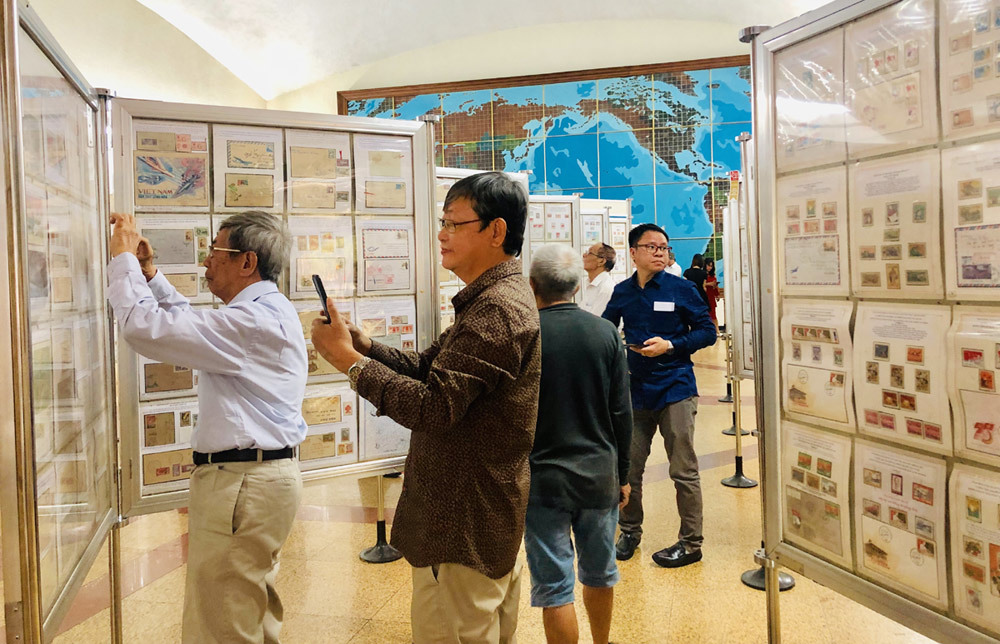 Many rare and precious stamps at the exhibition of Hanoi Postage Stamps expanded 2020