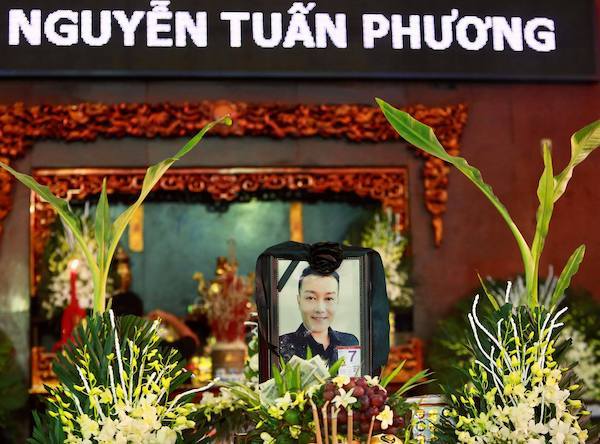 MC Chiến Thắng tâm sự xúc động sau đám tang ca sĩ Tuấn Phương