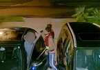 Clip gí súng vào đầu cướp xe Mercedes trong đêm nóng nhất mạng xã hội