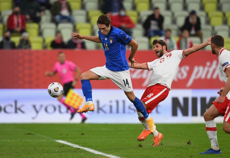 Italy hòa thất vọng trên sân Ba Lan