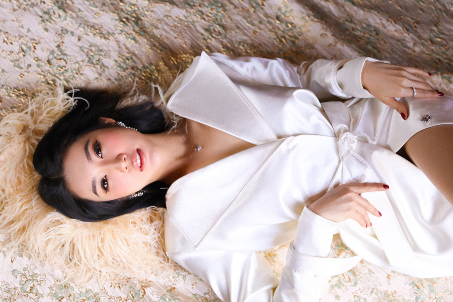 Vóc dáng gợi cảm của Thuý Ngân sau giảm cân