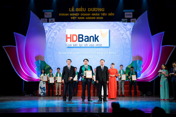 HDBank nhận giải Doanh nghiệp tiêu biểu Việt Nam - ASEAN 2020
