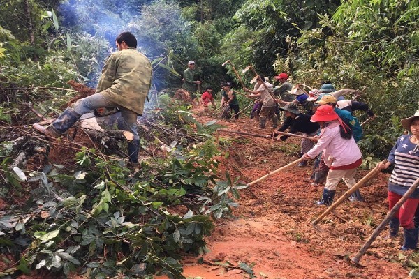 Trung úy Bộ đội Biên phòng Kon Tum bị lũ cuốn tử vong