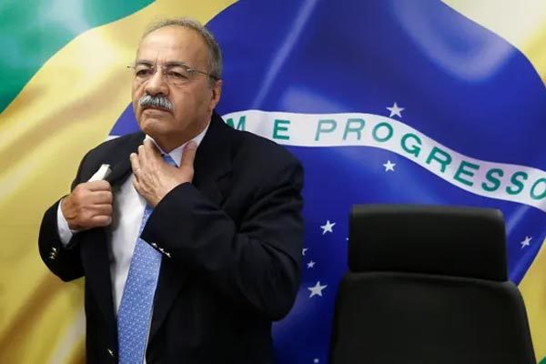 Brazil rúng động vụ thống đốc bang bị bắt quả tang giấu tập tiền ở chỗ hiểm