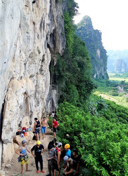 Yen Thinh offers fresh challenge for mountain climbers