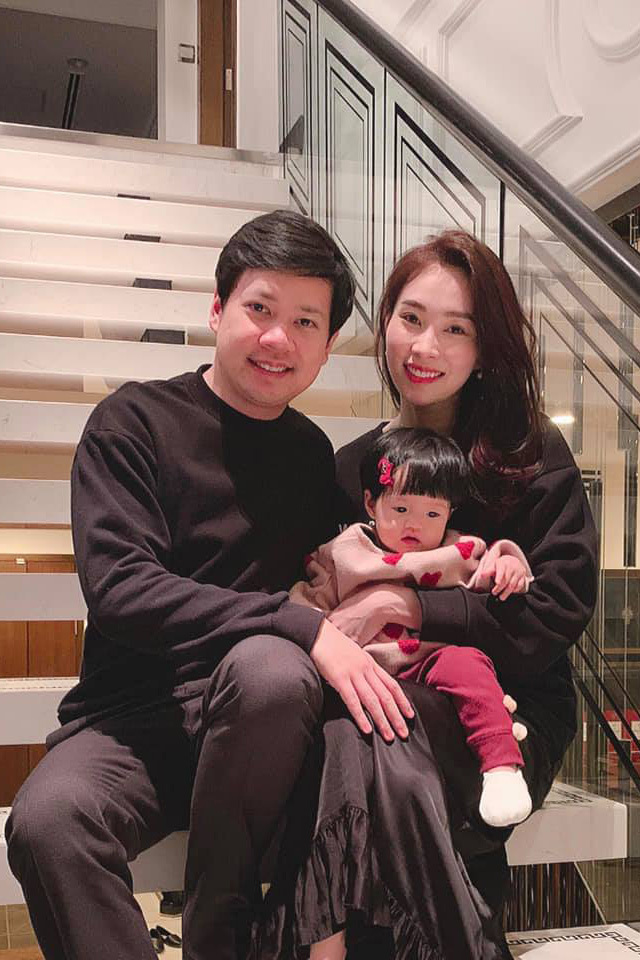 Dàn mỹ nhân nổi tiếng, lấy chồng giàu của showbiz Việt