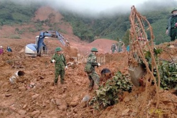 Đã tìm thấy 22 thi thể cán bộ, chiến sĩ tử nạn ở Quảng Trị
