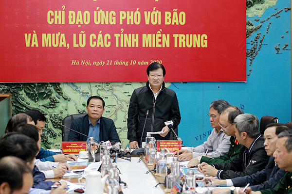 Vùng ảnh hưởng của bão số 8 rất rộng, không để 