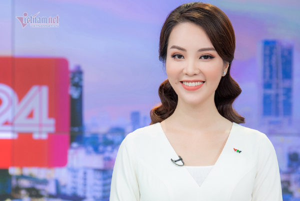 MC Thụy Vân lên sóng VTV sau tin đồn nghỉ việc