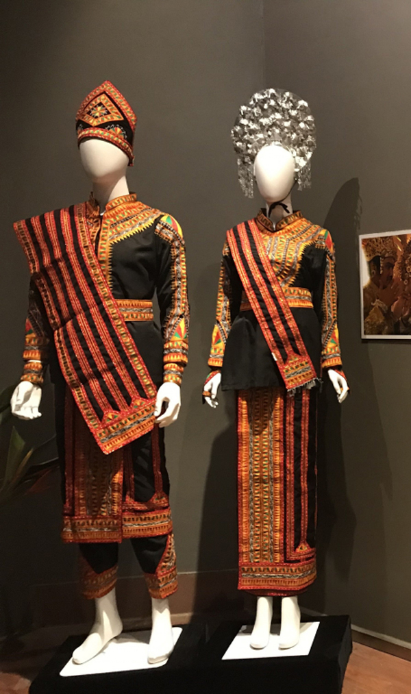 Ảnh hưởng của toàn cầu hóa đến trang phục truyền thống Brunei
