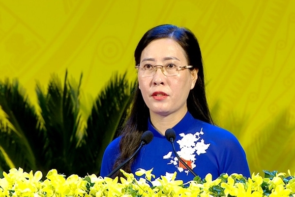 Bà Bùi Thị Quỳnh Vân tái đắc cử Bí thư Tỉnh ủy Quảng Ngãi