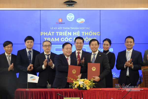 Vietnam tech: Cooperating for creation, reaching out to the world