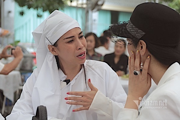 Lý Hương chia sẻ nỗi đau đáu của NSND Lý Huỳnh trước khi mất