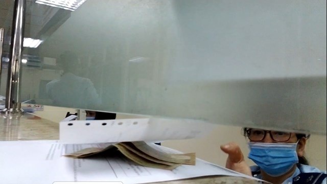 Hải quan Hà Nội đình chỉ 4 nữ công chức vì nghi vấn nhận tiền 'bôi trơn'